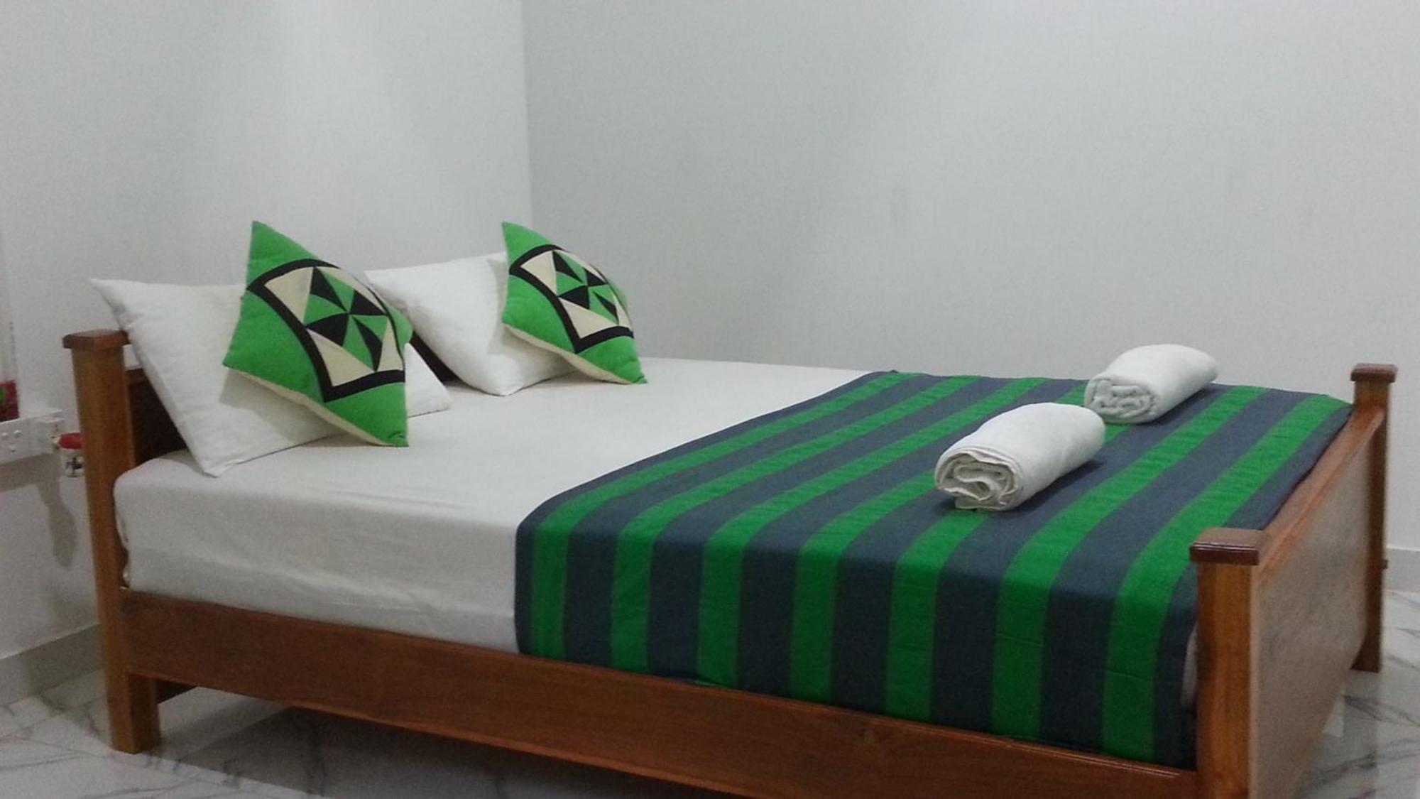 Leesa Villa Safari Resort Udawalawe Ngoại thất bức ảnh