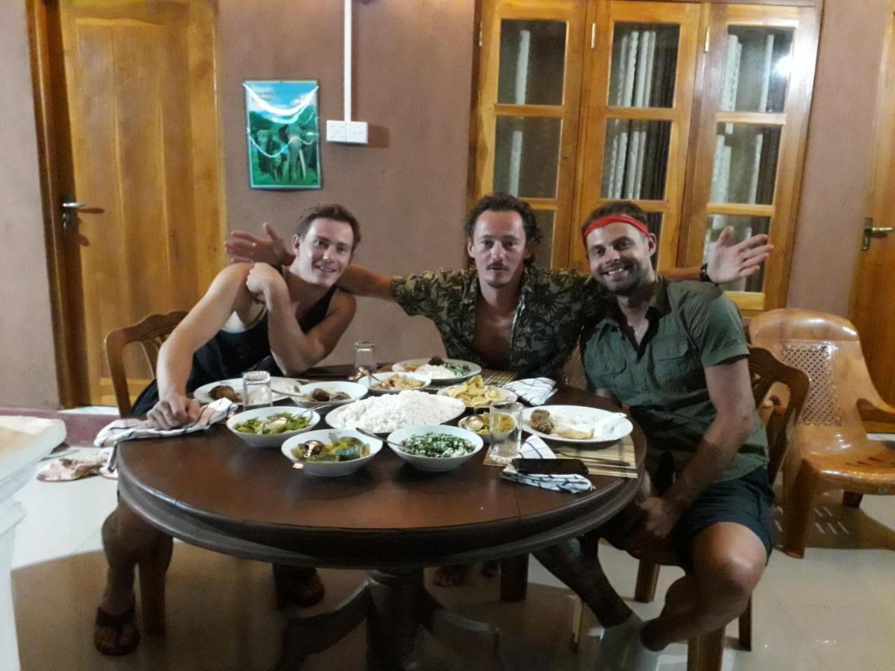 Leesa Villa Safari Resort Udawalawe Ngoại thất bức ảnh